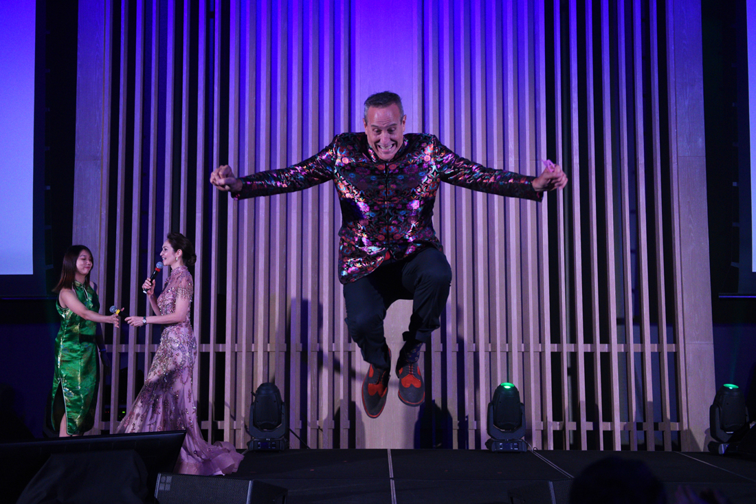 AHEAD Asia 2019 Bill Bensley jumping off stage