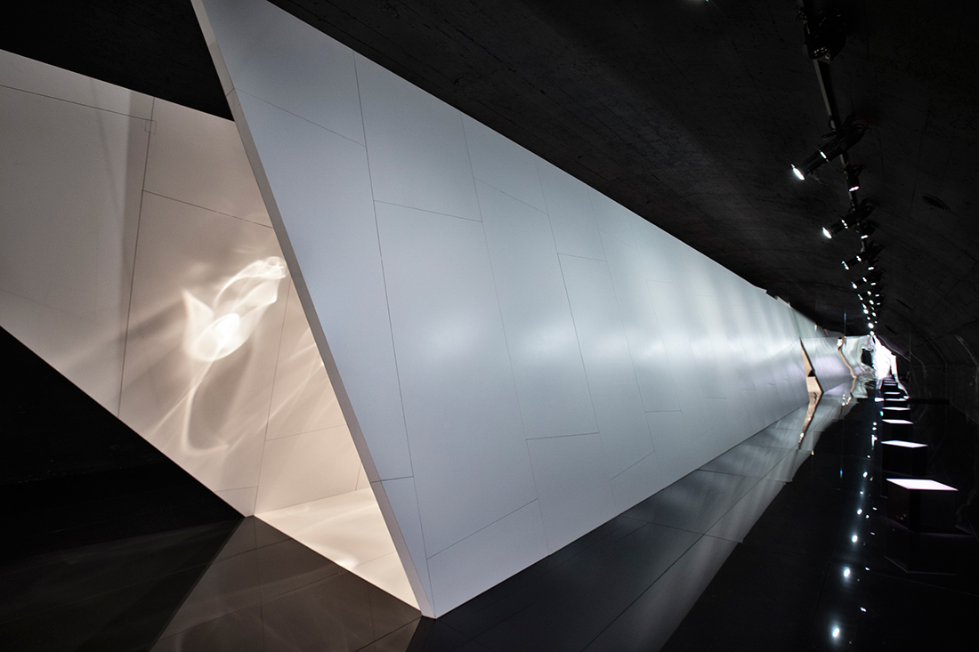 Benjamin Hubert Makes An Immersive Installation For Cosentino At Ventura Centrale