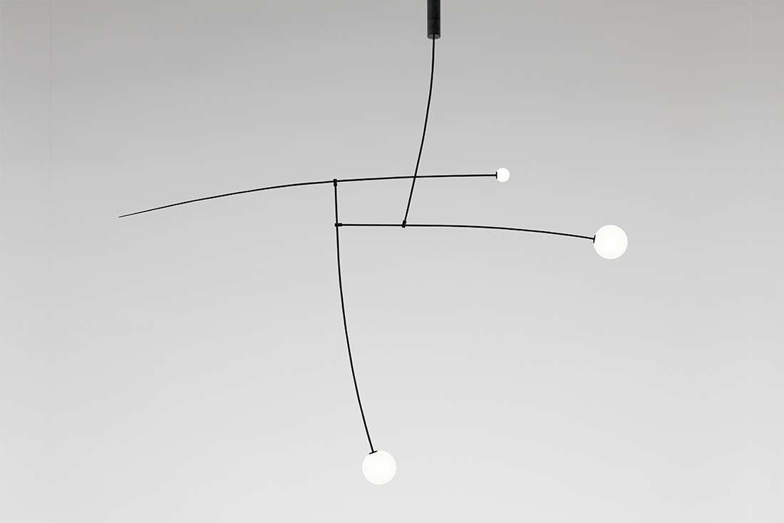 Michael Anastassiades’ Mobile Chandeliers: In Perfect Equilibrium